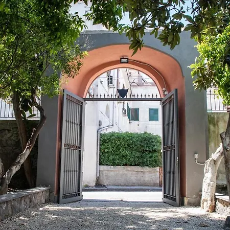 Palazzo D'aquino * Boscoreale